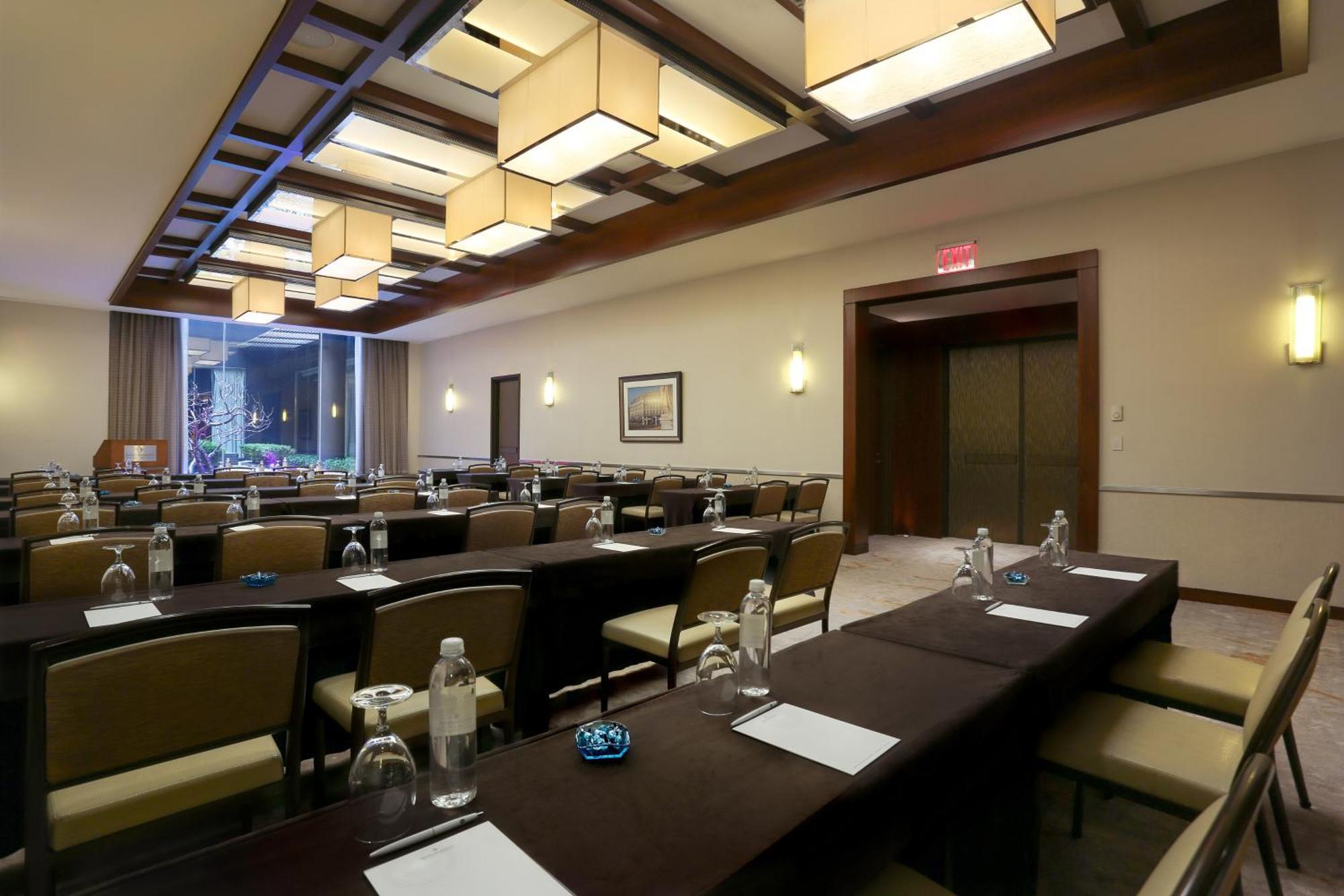 Intercontinental Times Square By Ihg Hotel New York