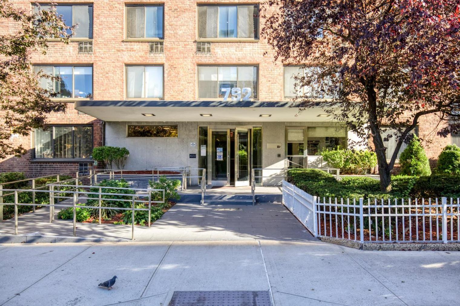 Uws 1br W In-unit Wd Elevator Nr Park Nyc-1324 *