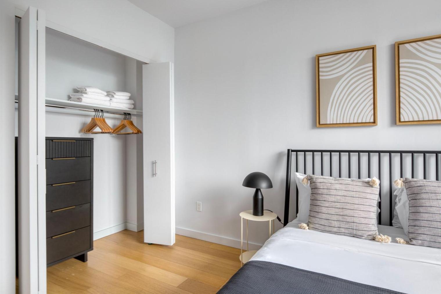 Lower East Side 1br W Gym Wd Nr Nightlife Nyc-1232 New York