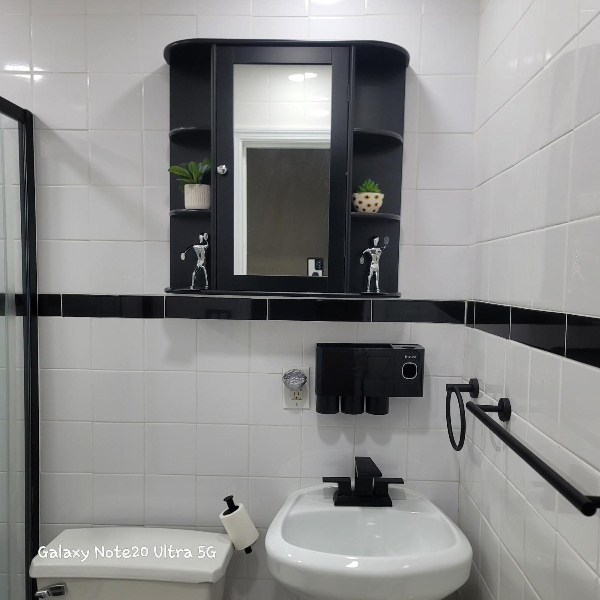 Cozy & Relax Llc Airb&b New York City