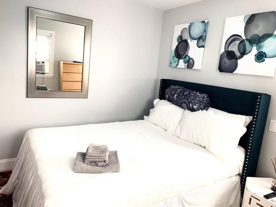 Appartement 3 Bedroom Duplex W Large Backyard