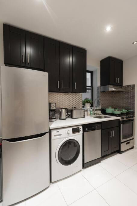 Magnificent 5 Bedroom Apt In Nyc! Appartement *