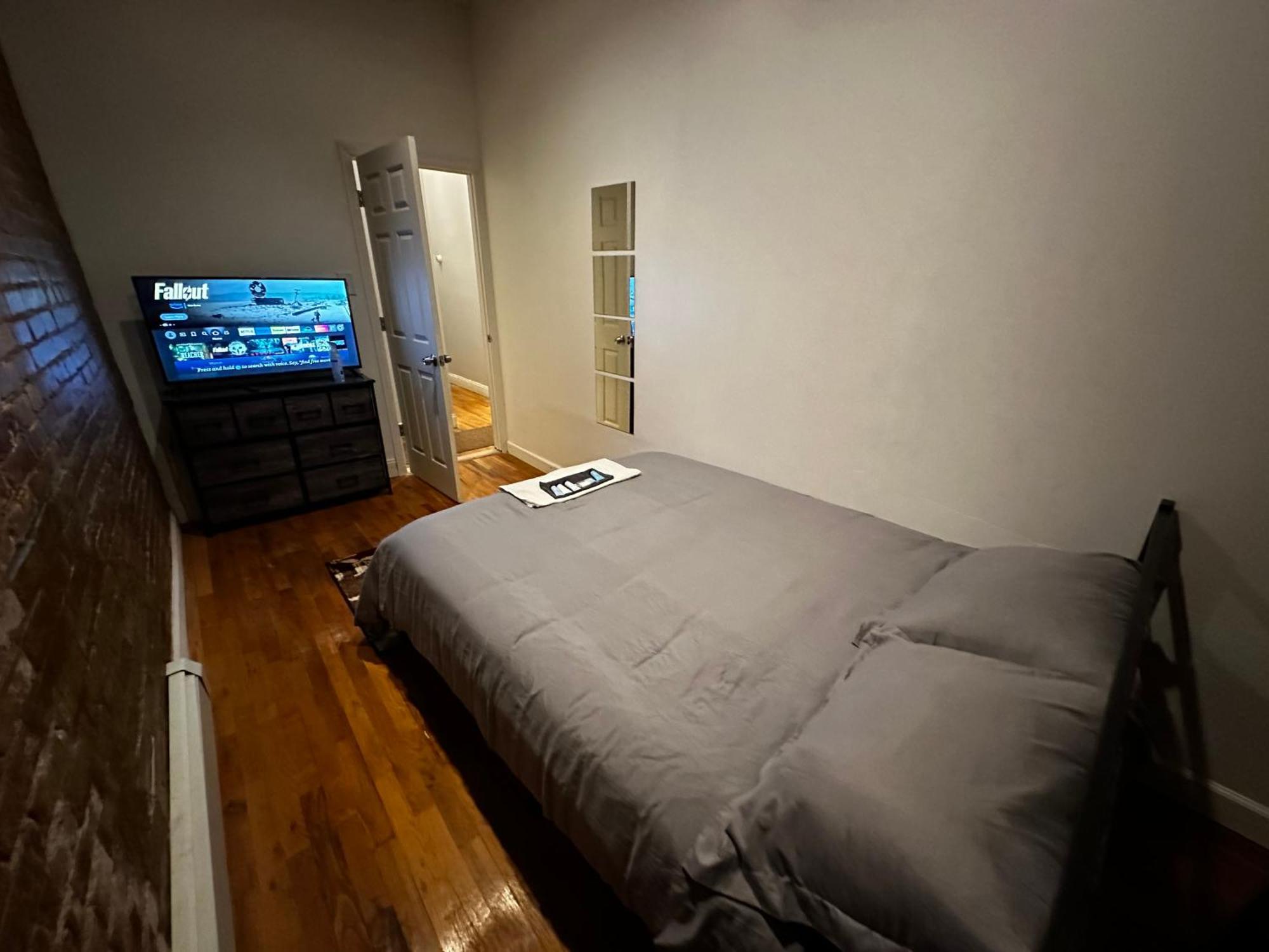 Cozy Townhouse In Harlem Privat bolig New York