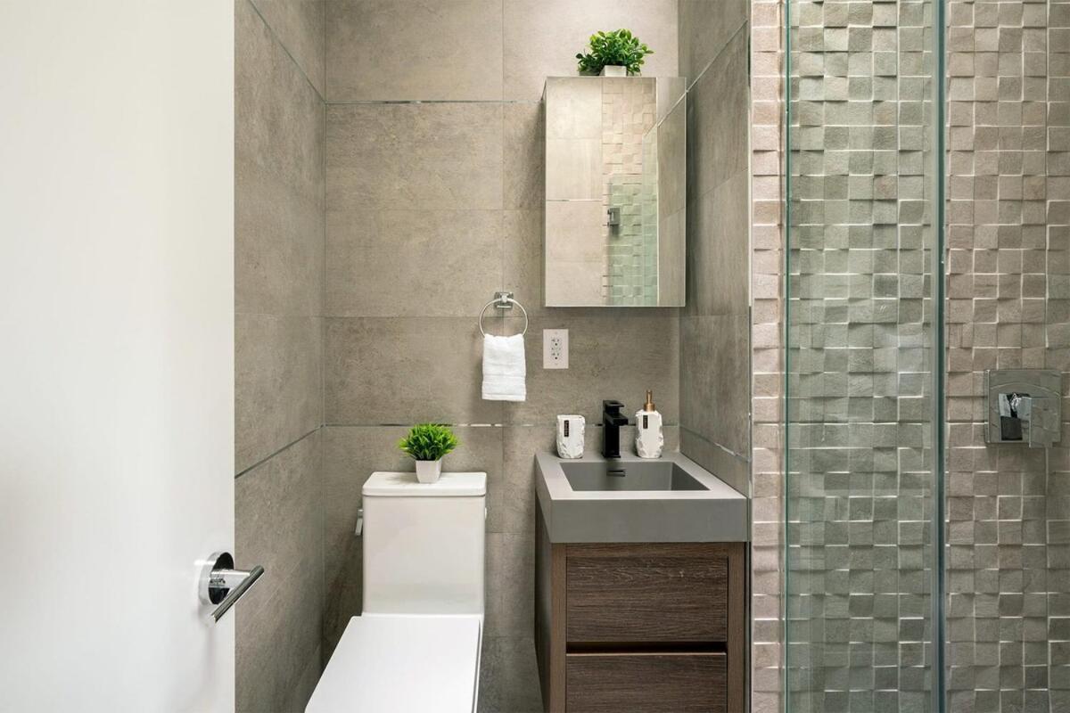 48-5fe Brand New 2br In Prime Midtown Appartement *