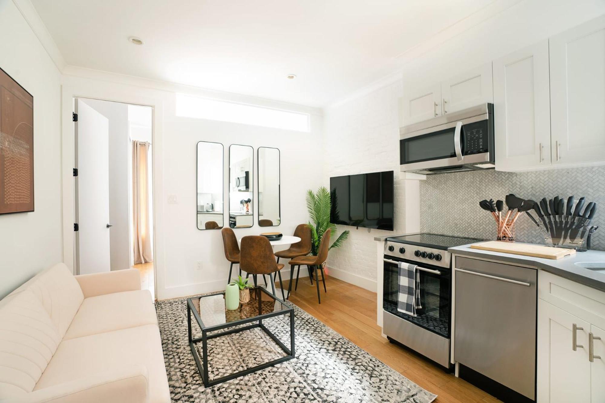 1290-16 New Renovated 2 Bedrooms In Ues New York