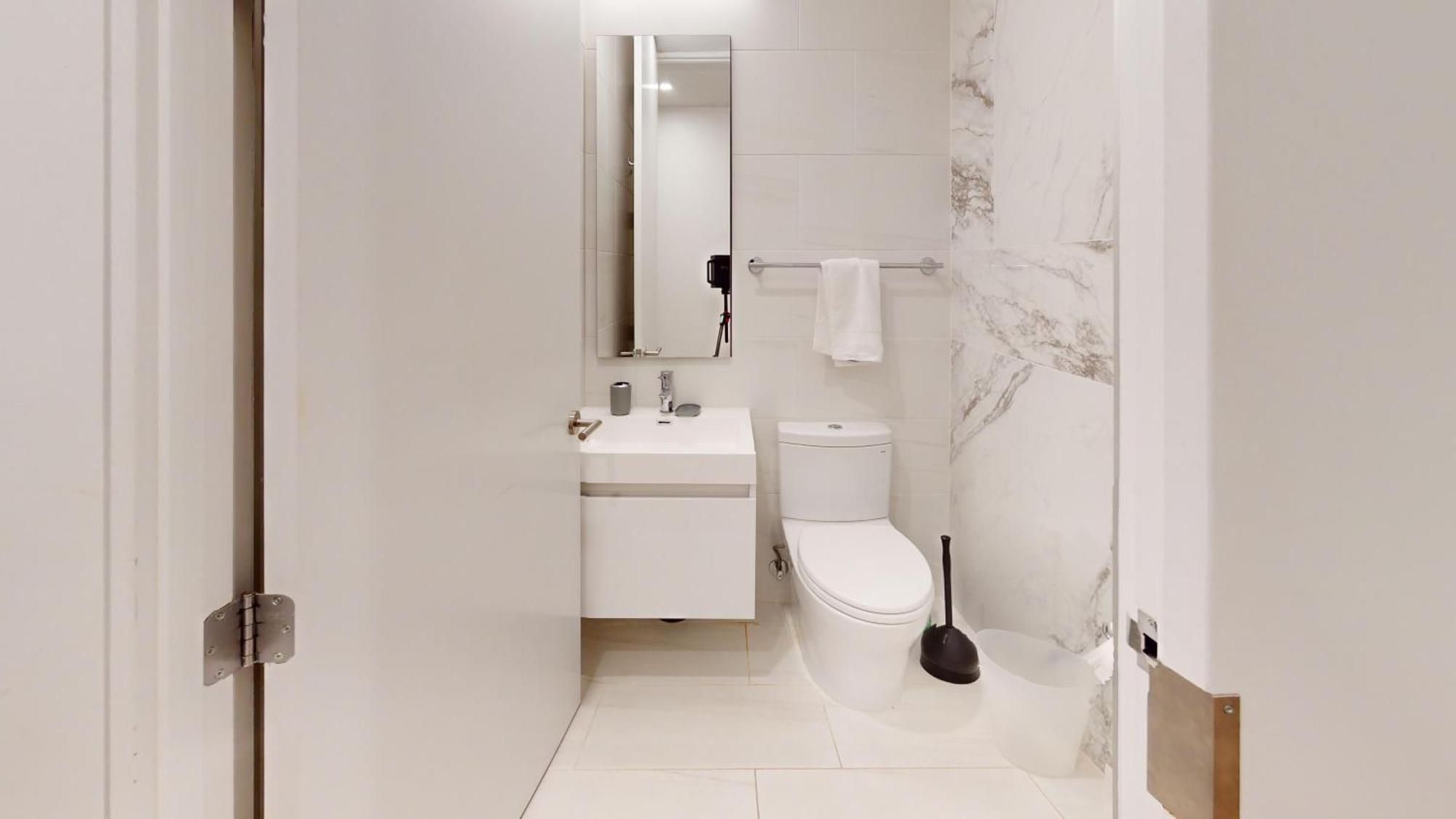 132 W 26th Street #7 * New York