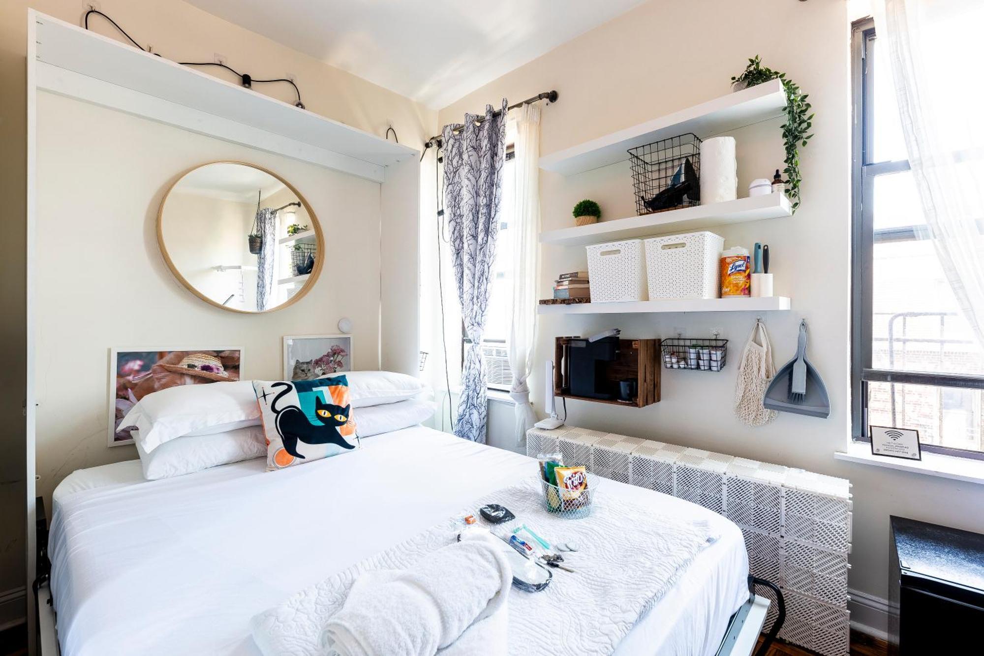 Cat By Delicate Living Conversion Shared Space Only Cat Friendly Only 25 Min To Time Square Appartamento