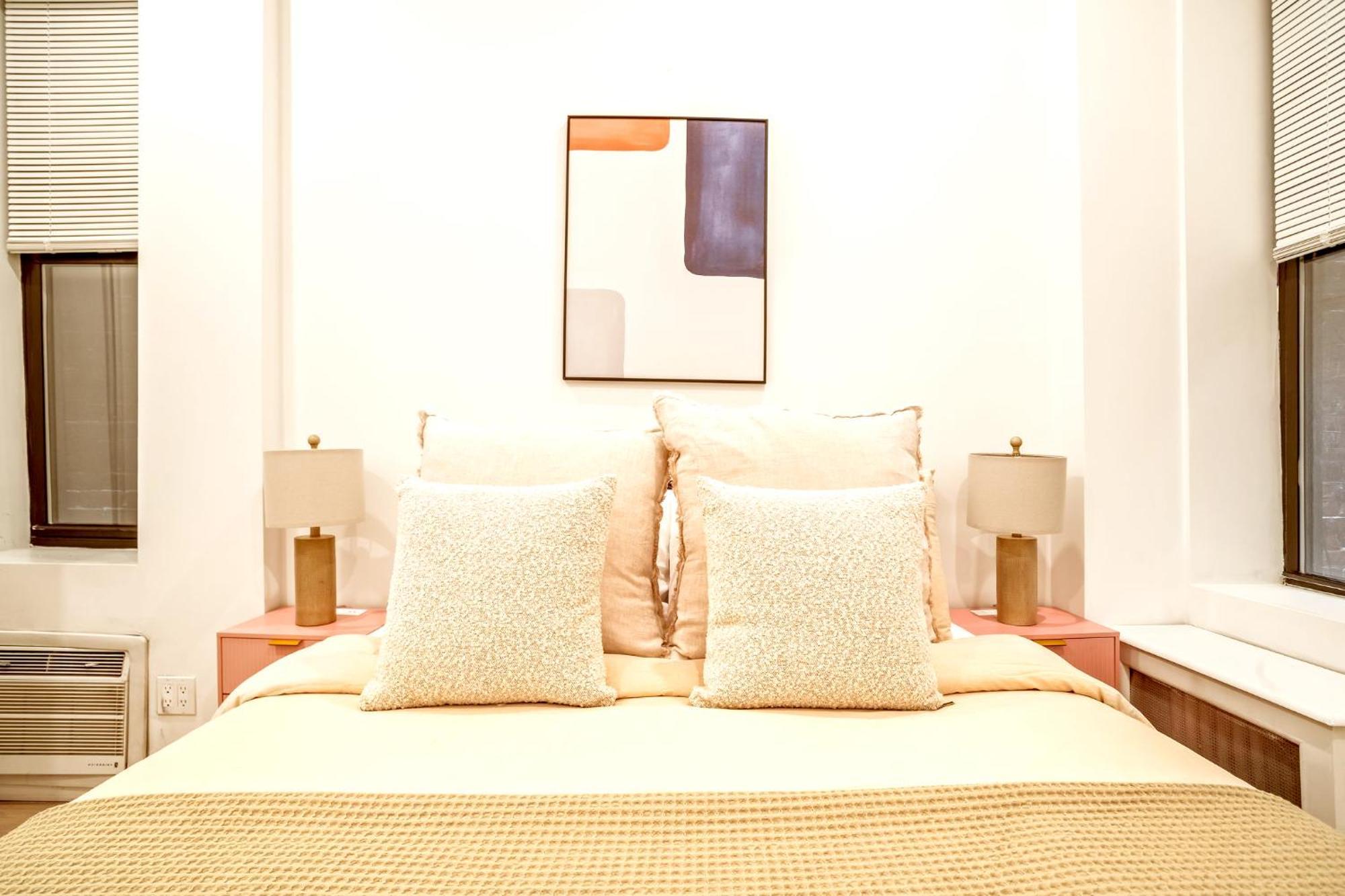 Charming 3br 1bath * New York