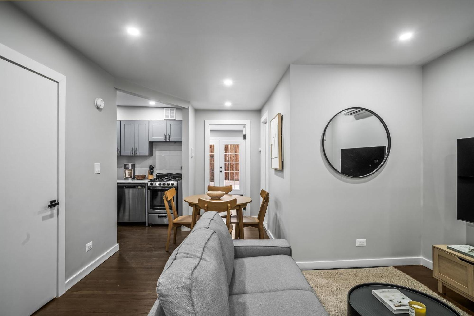 Appartement Cozy Corner 2 Bd 1 Bath