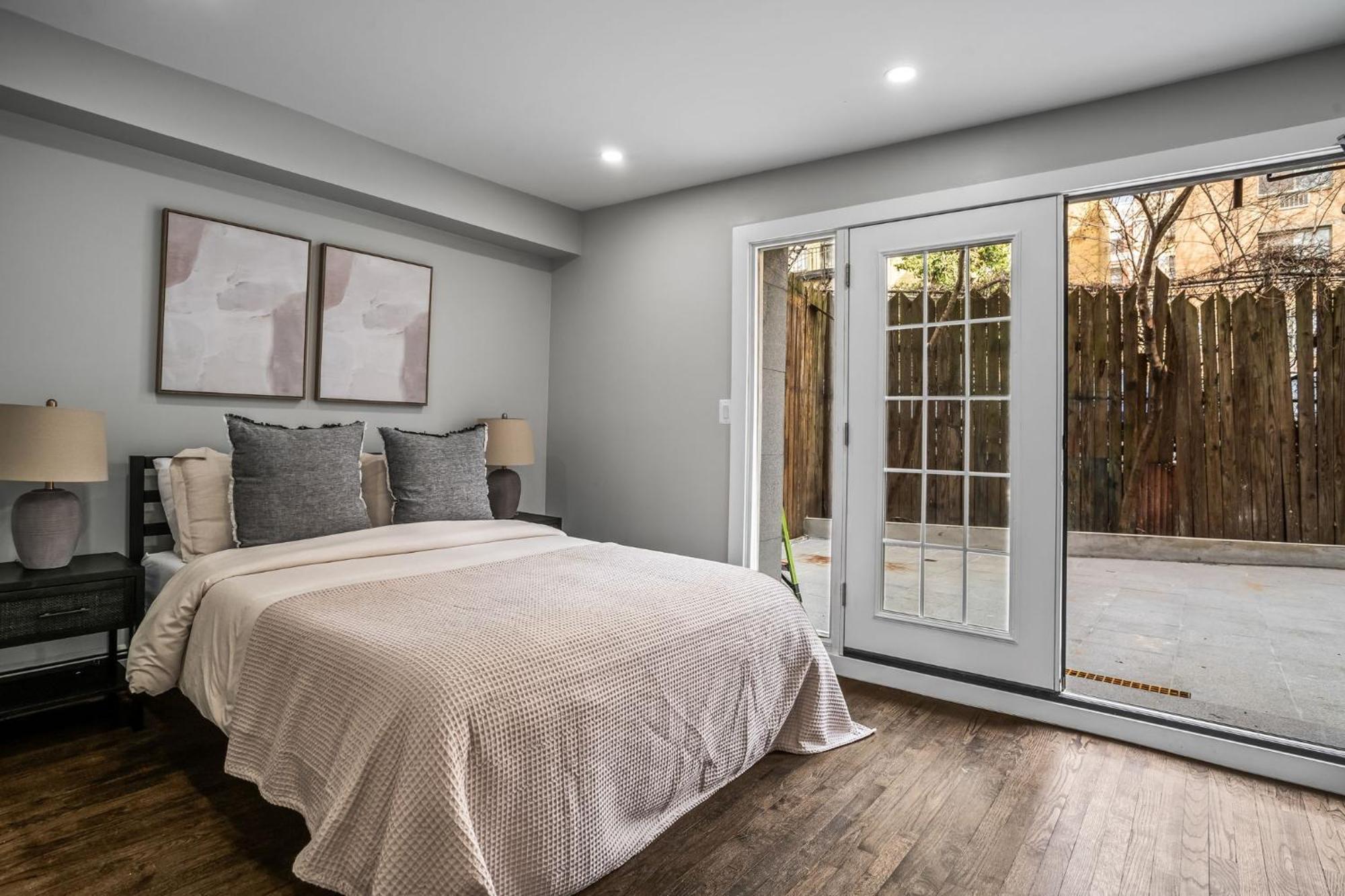 Cozy Corner 2 Bd 1 Bath Appartement *