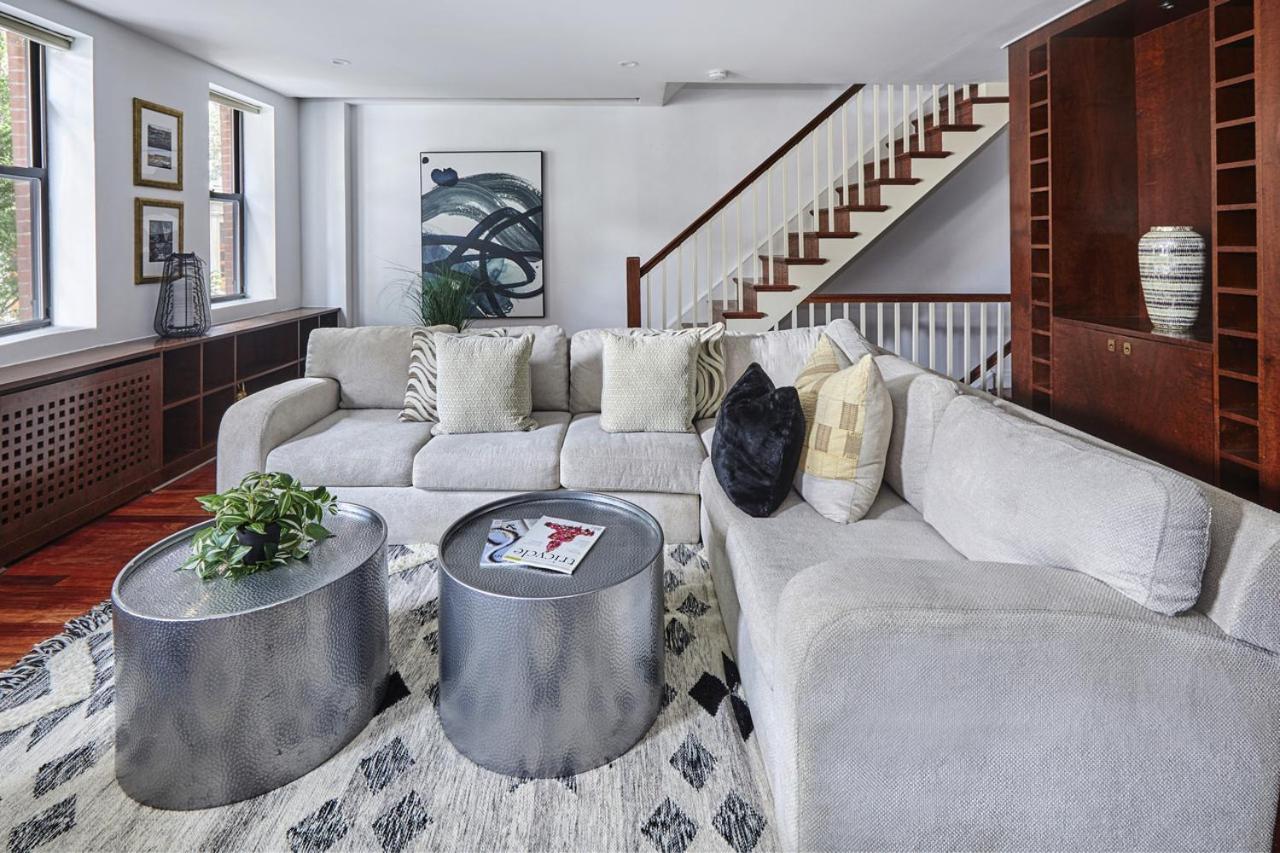 Manhattan Marvel Luxury Living In A Townhome Oasis I The Atrium I * New York City