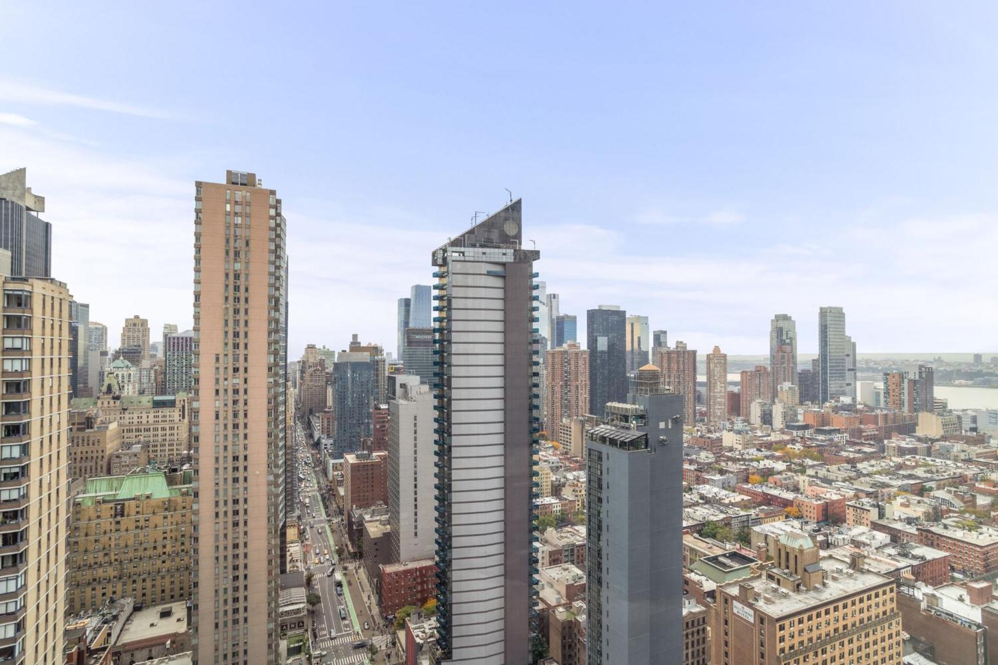 Elegant 2bed 2bath New York