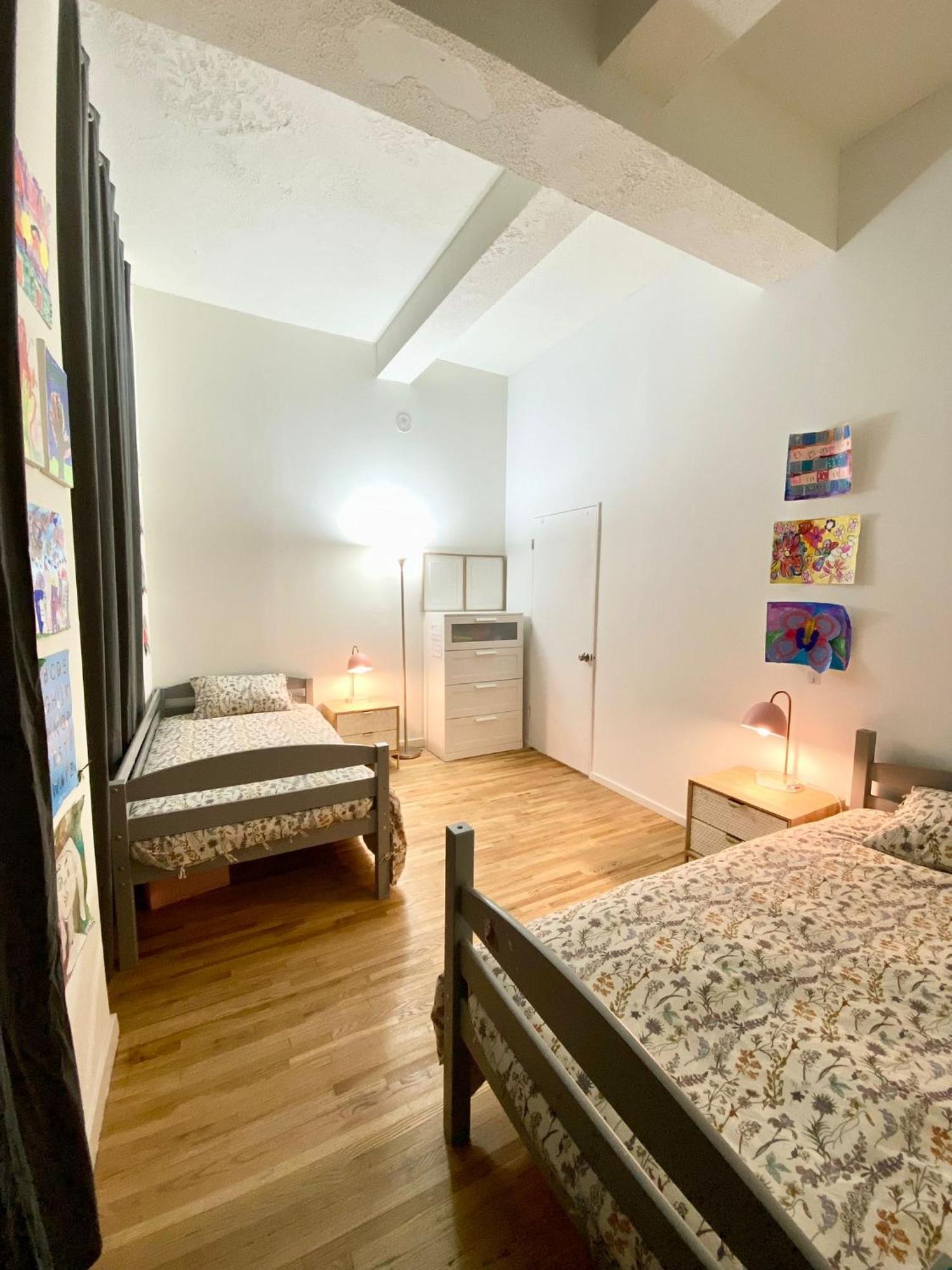 Madison Avenue Luxury Next To Times Square * New York