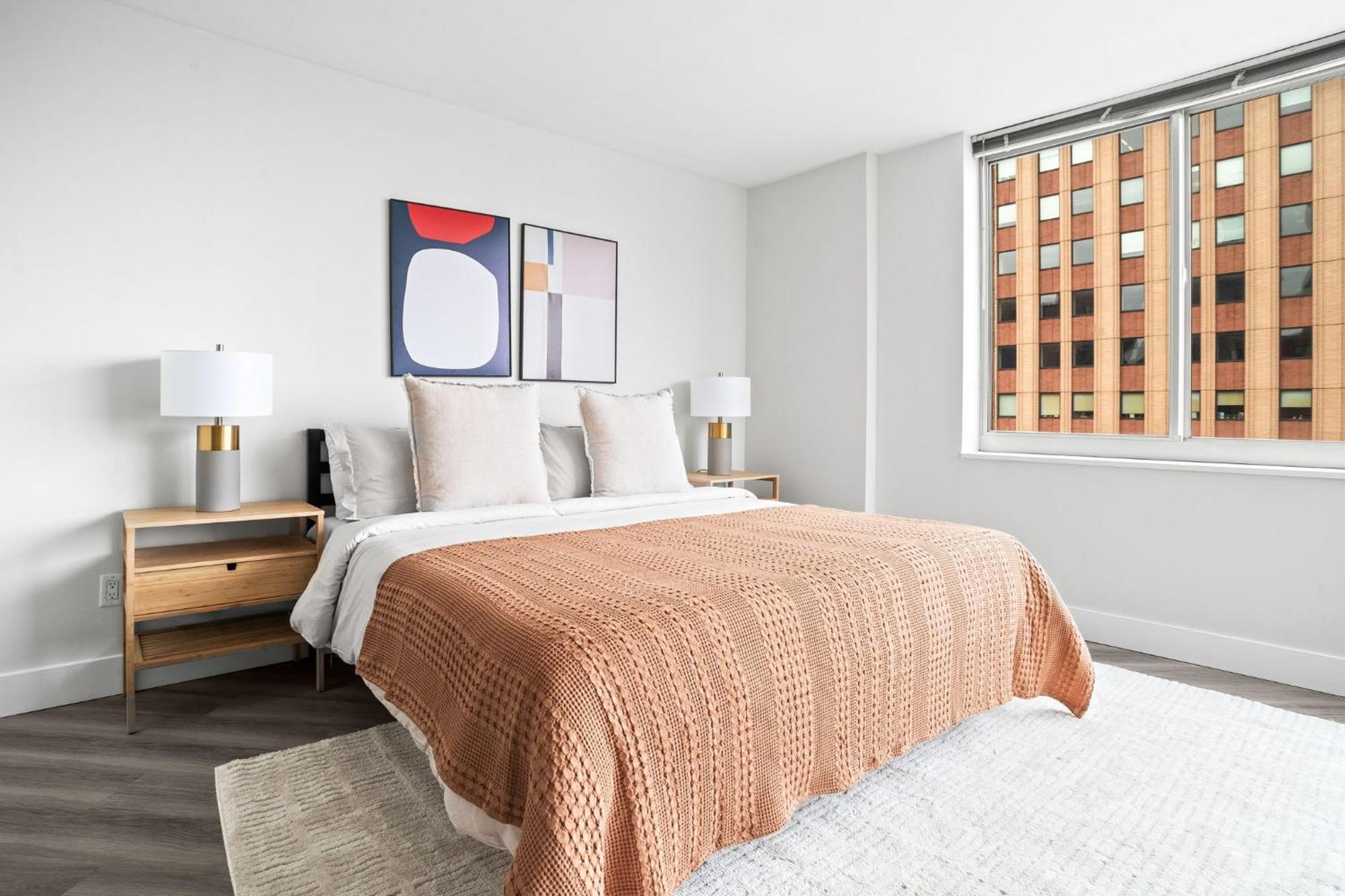 Inviting 2bedroom 2bath Appartement *