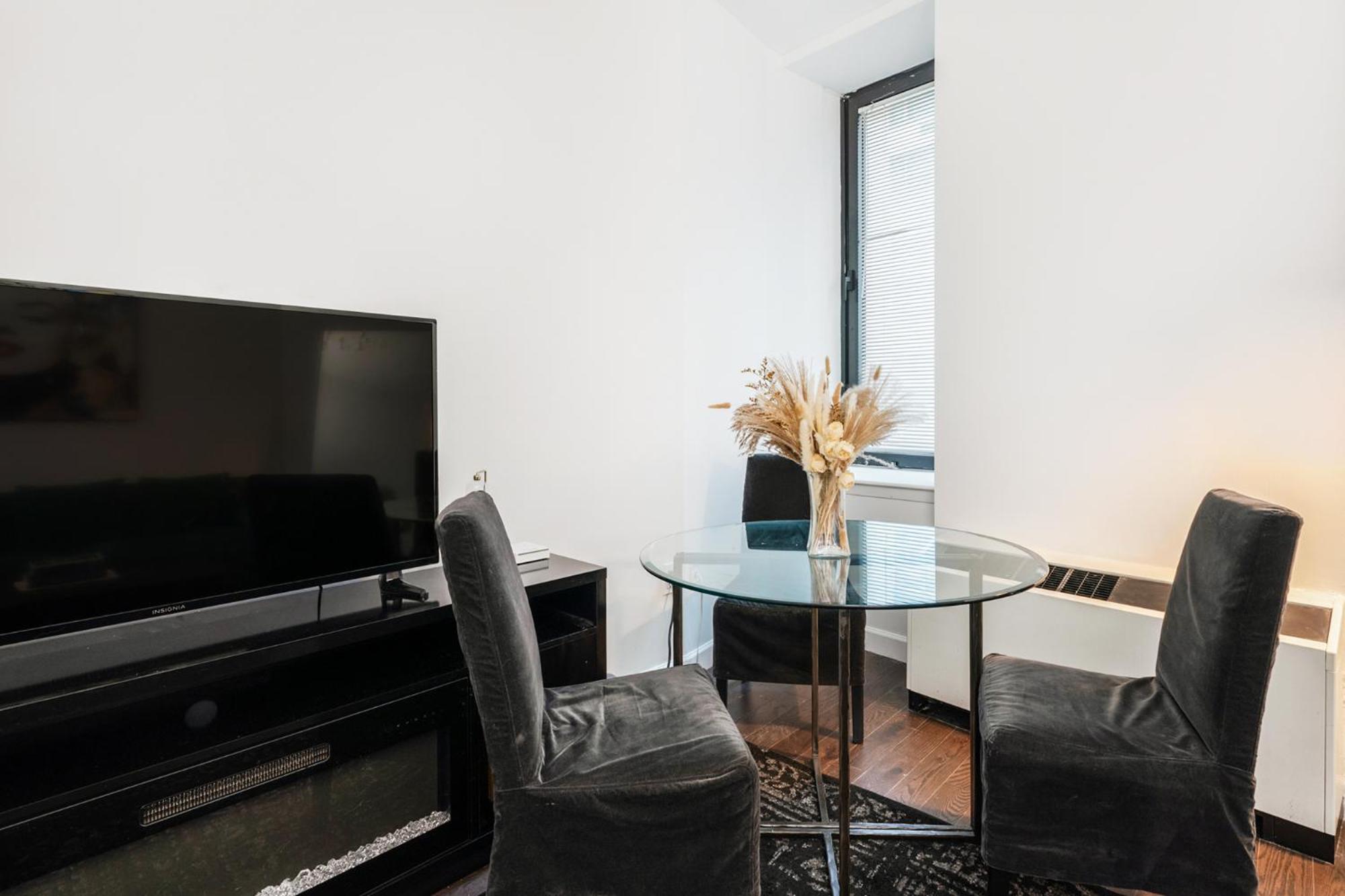 Sleek 1-bedroom In The Financial Dsitrict