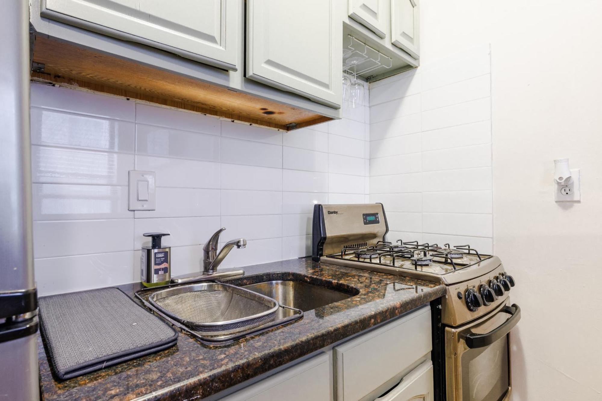 Park Side Living, Get Cozy! *