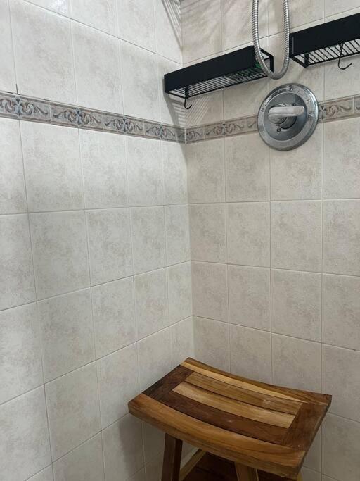Appartement Cozy Lovely 2 Bedroom Apt, 5 Mins From Jfk