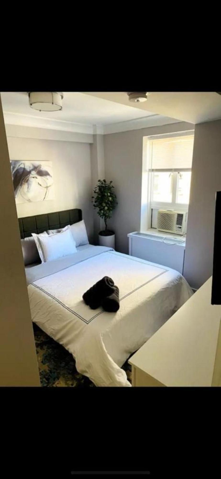 Two Bedroom In Upper West Side New York City