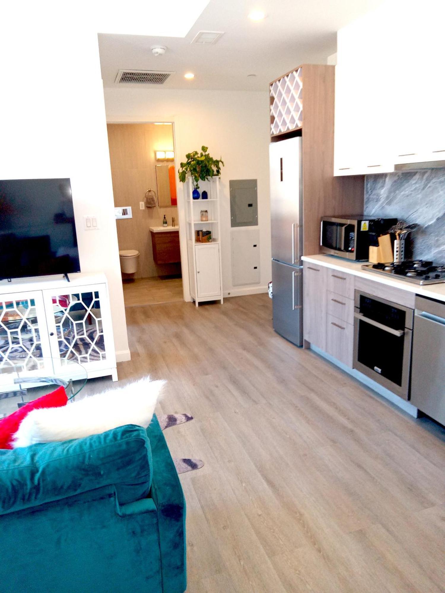 Appartement Luxury In Little Italy Private Balcony