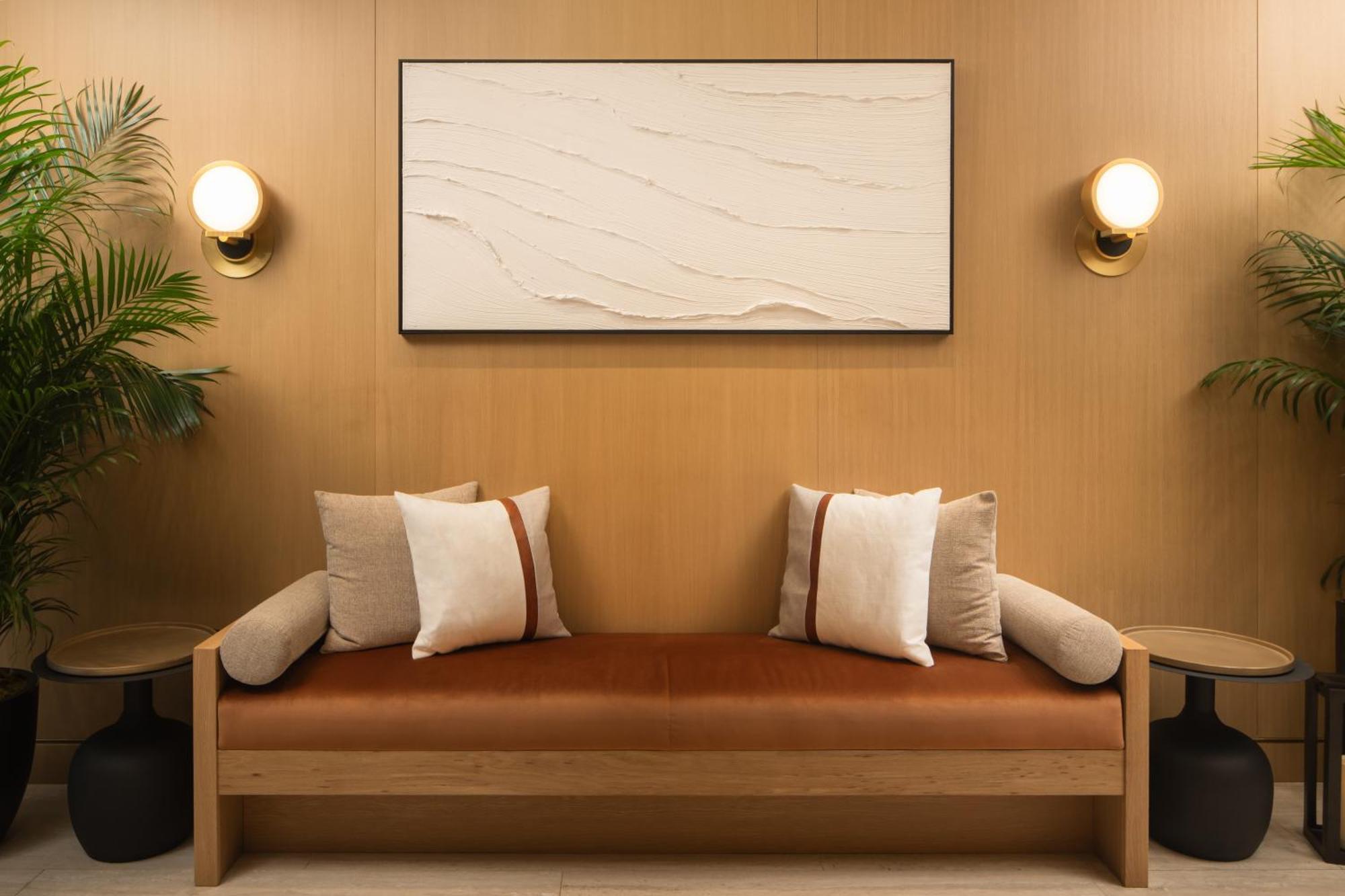 Hotel Aura Times Square Newly Renovated 4*