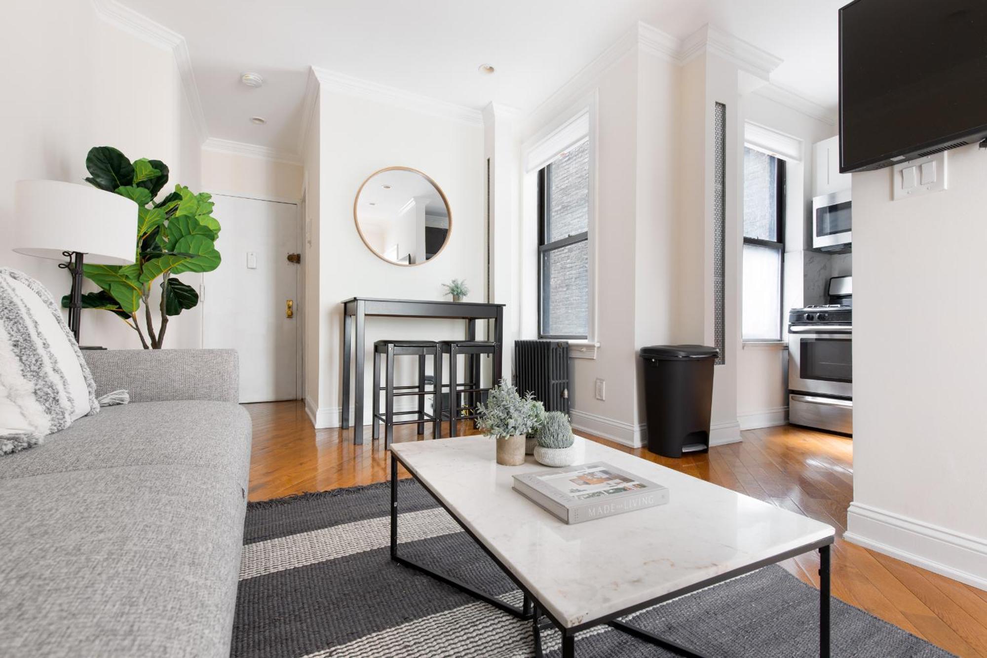 Stylish Private In Upper East Side!