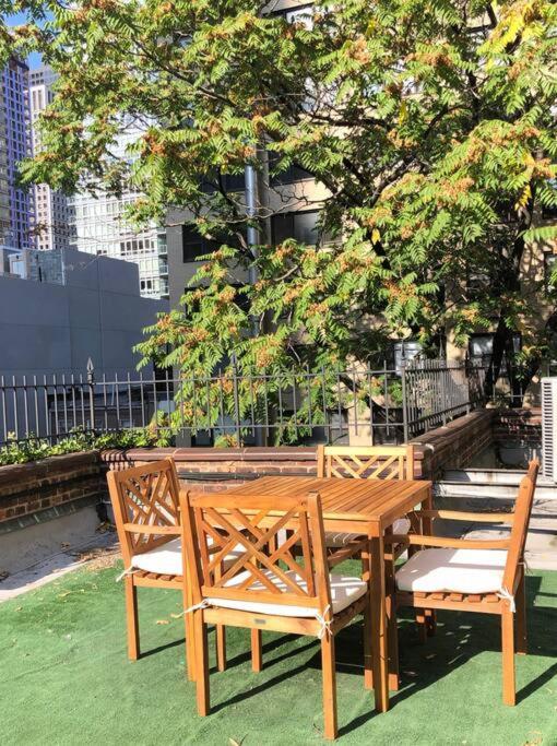 Appartement Designer In Diplomat District *