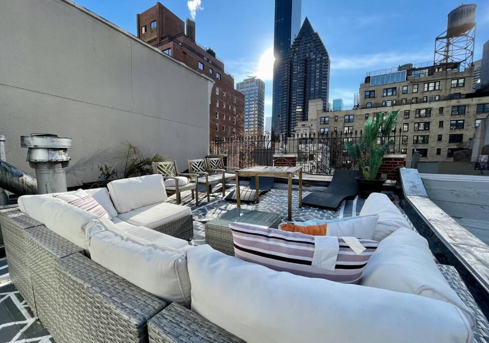 Designer In Diplomat District Appartement