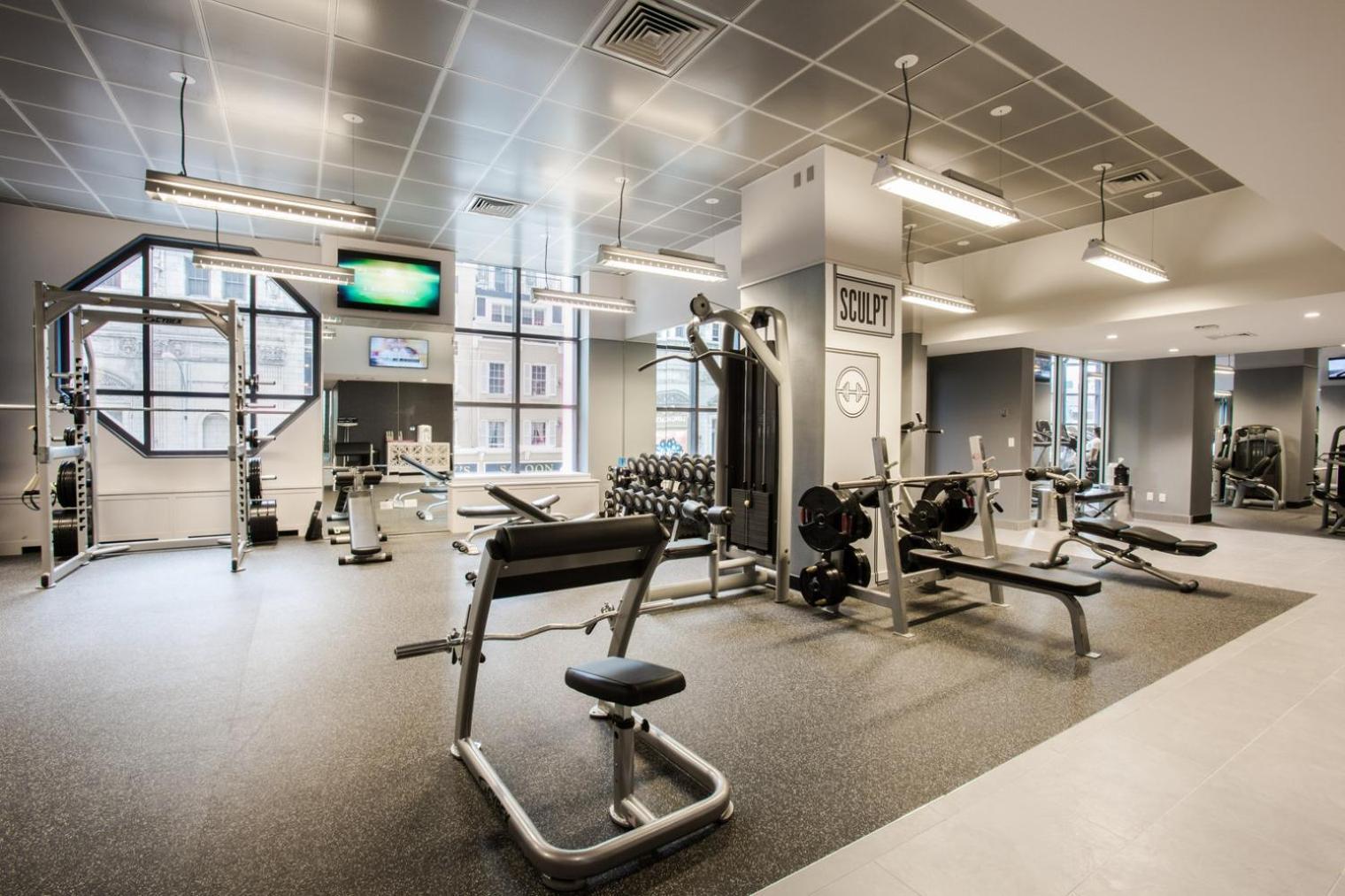Midtown 2br W Pool Gym Roof Nr Subway Nyc-385 Appartement *