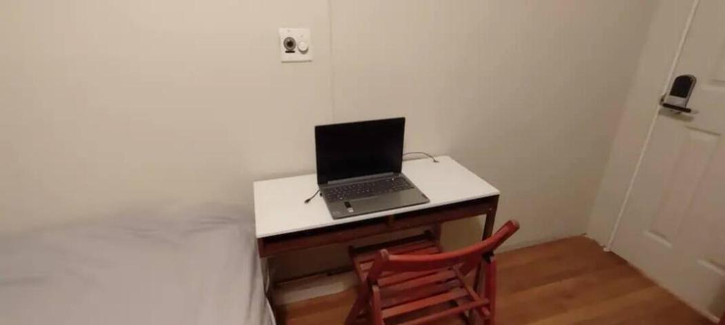 Central & Affordable Williamsburg Private Bedroom Close To Subway Séjour chez l'habitant