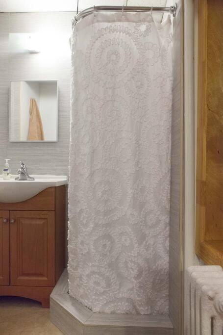 2 Bedroom With 3 Beds - Friends & Family Appartement New York