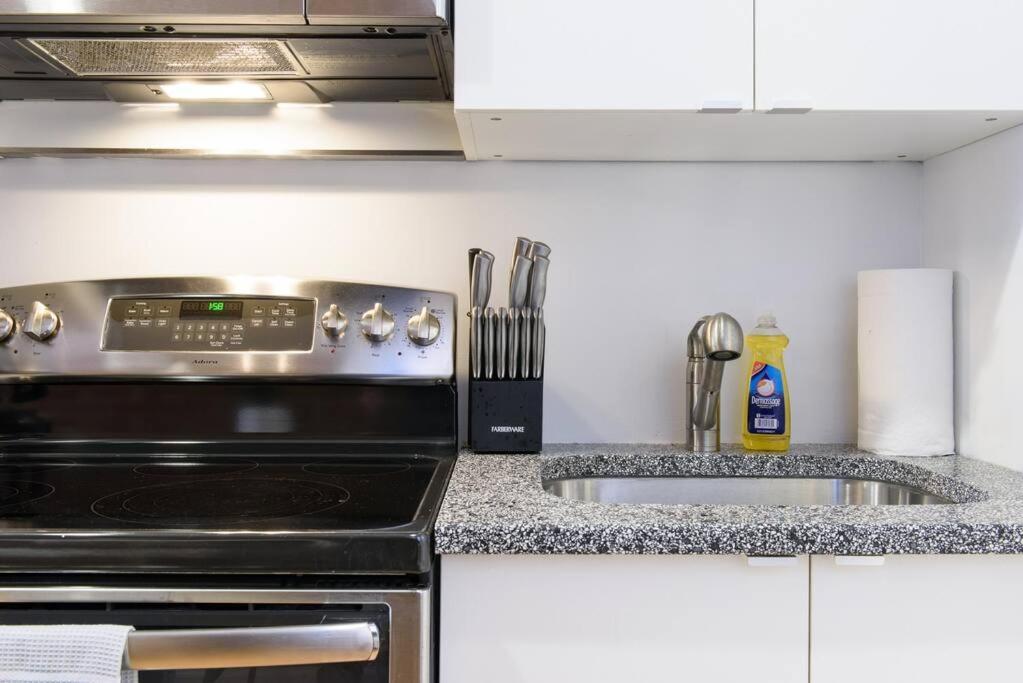 Appartement 83-3w Ues Park Newly Furnished Xl New York