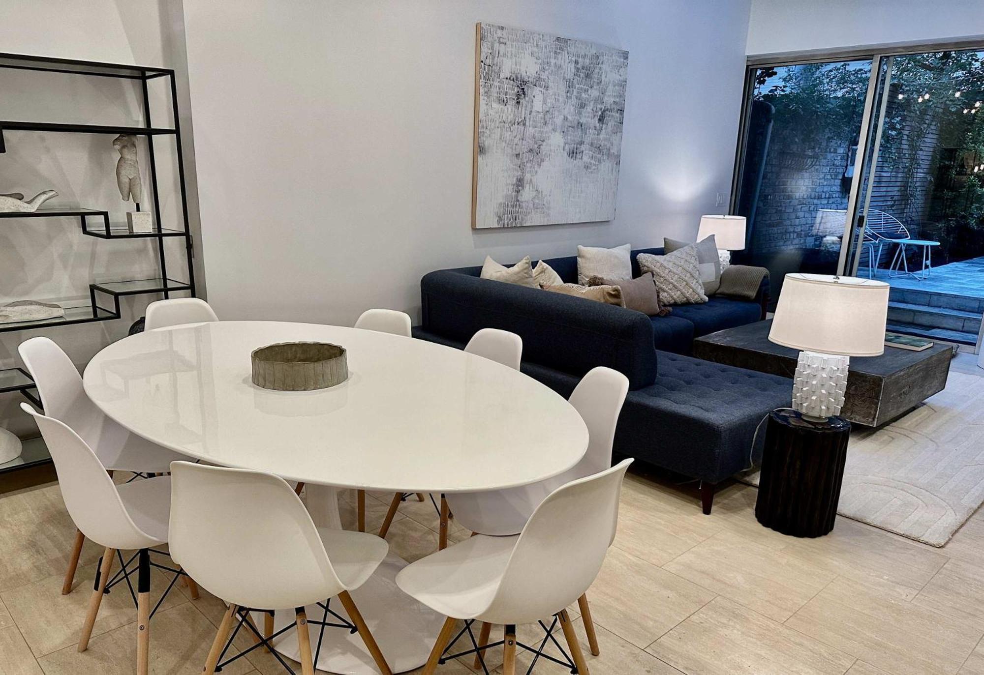 Сasa de vacaciones Private Townhome Near Un Nueva York