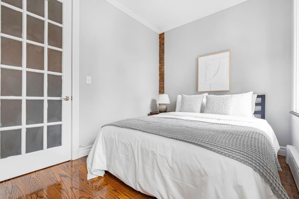 Gorgeous & Bright 3bdr & 1bth In Midtown Manhattan Apartamento *