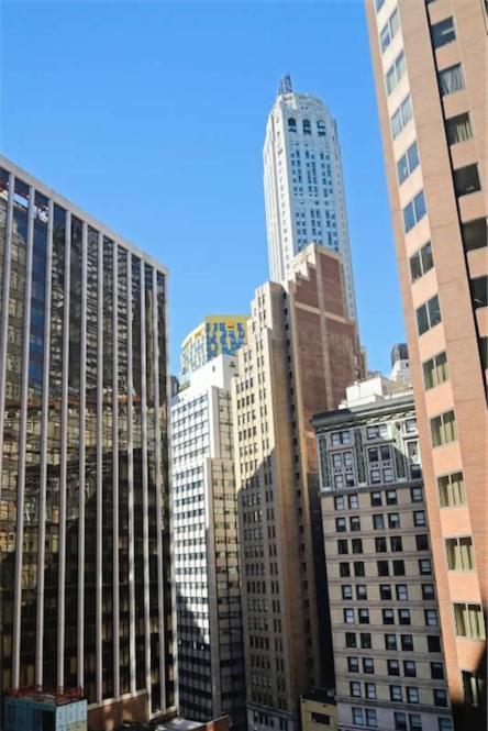 Outstanding & Bright 5bdr & 2 Bth In Downtown Manhattan Appartement *