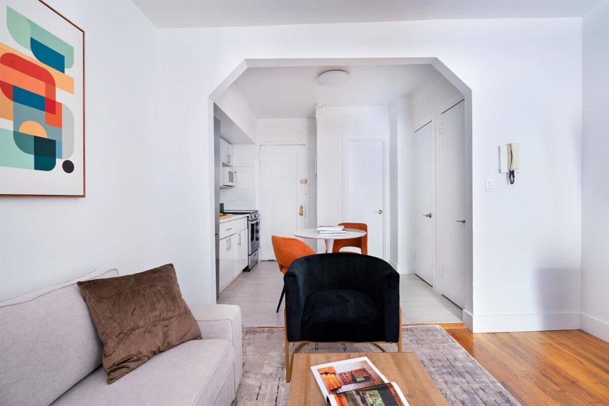 444-3a Newly Renovated 1br - Elevator Building Appartamento *