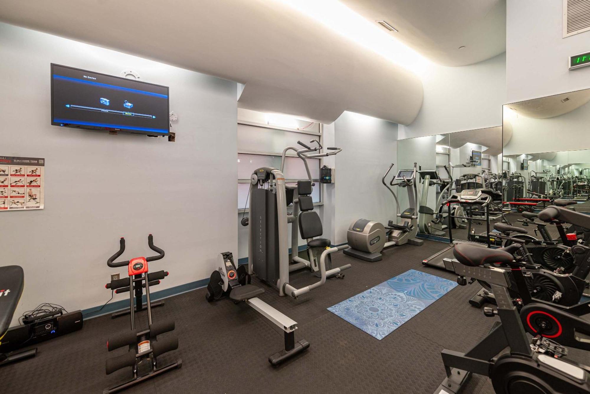 Location And Walkable In Ny With Gym Appartement New York