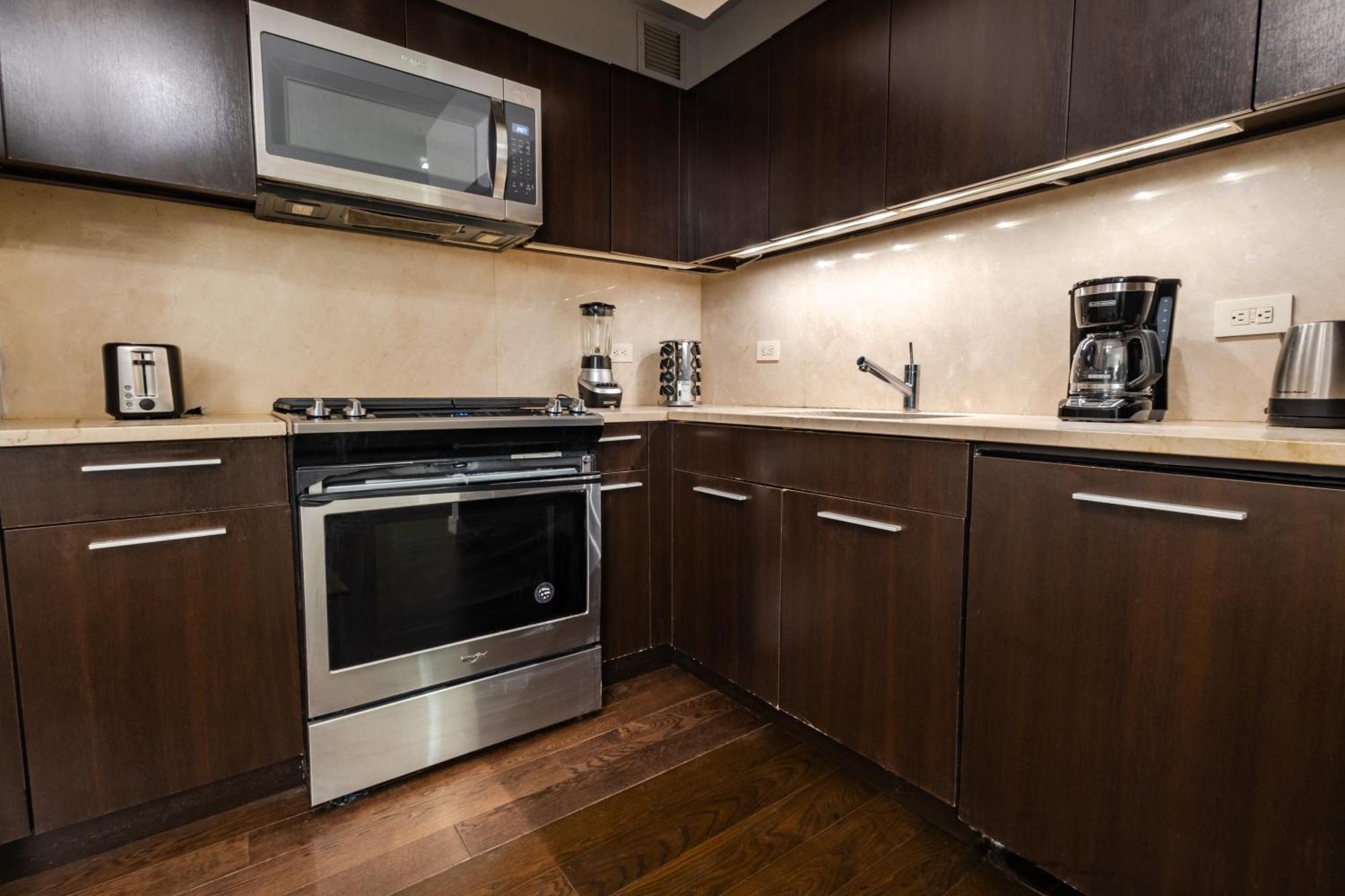 Outstanding & Cozy 4bdr & 2bth In Downtown Manhattan Appartement