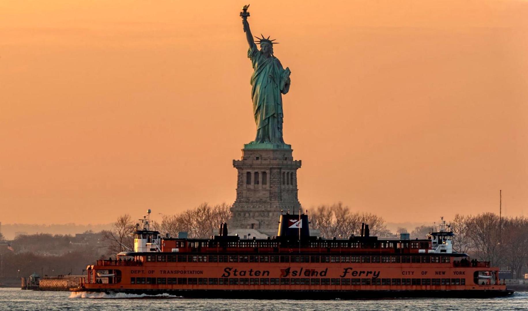 Privat bolig Near Free Ferry Boat! *