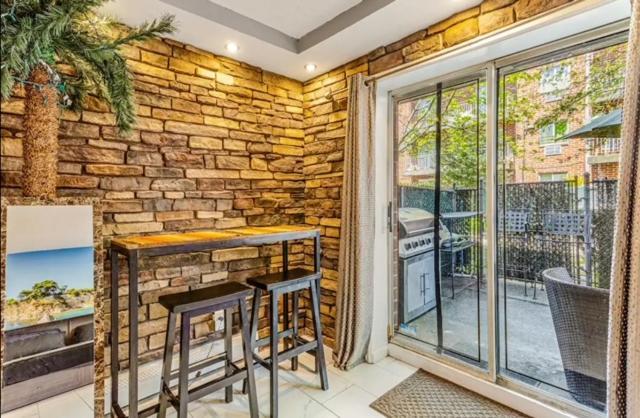 Brooklyn Spacious Space With Private Entrance, Bathroom, & Backyard - Full-kitchen New York