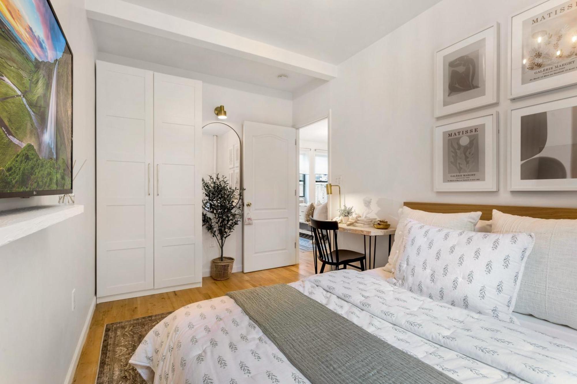 Bright Designer In Historic Harlem, 20 Minutes From Times Square! Appartement New York
