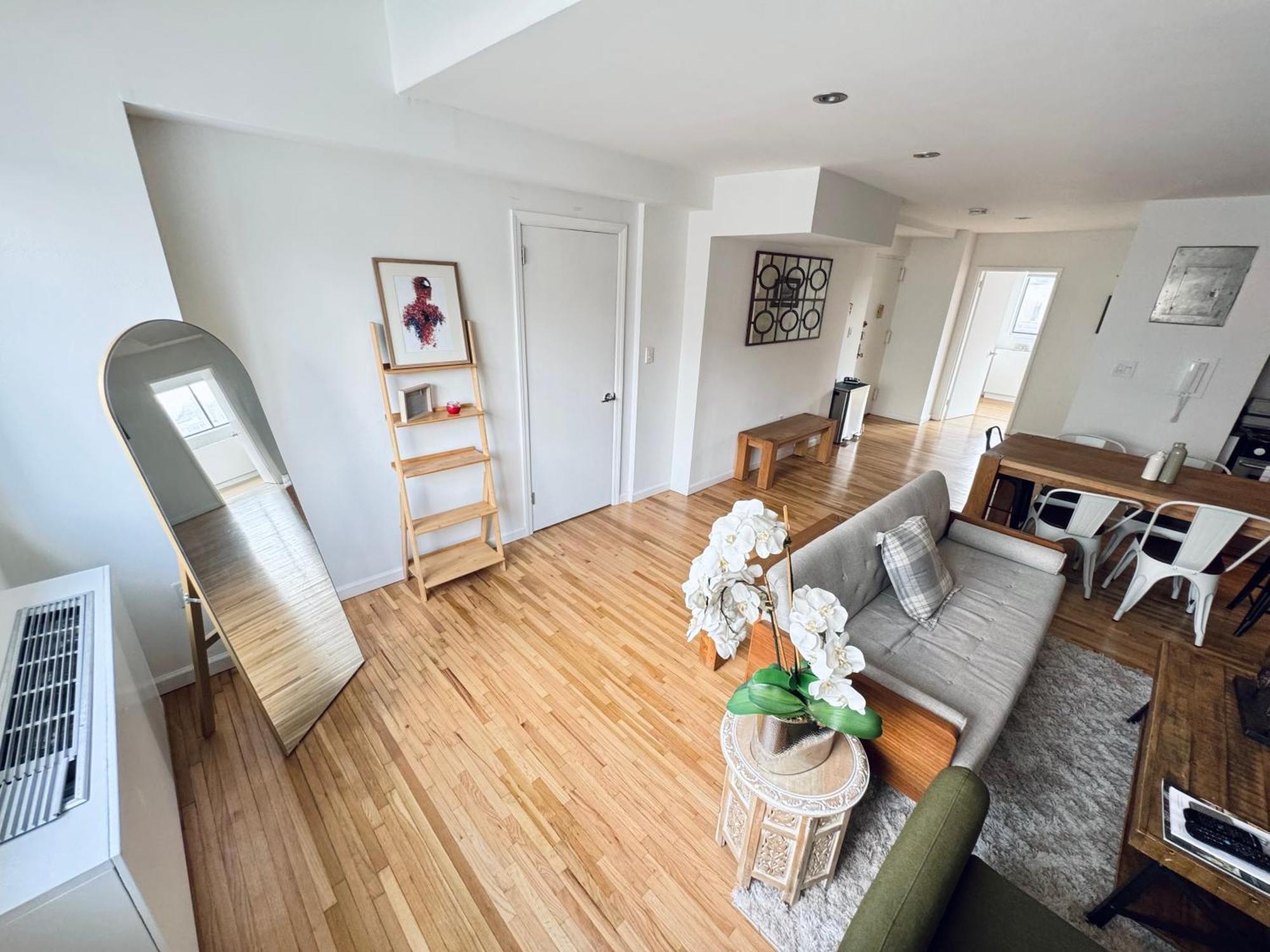Stylish Duplex Penthouse With Large Outdoor Space Lejlighed *
