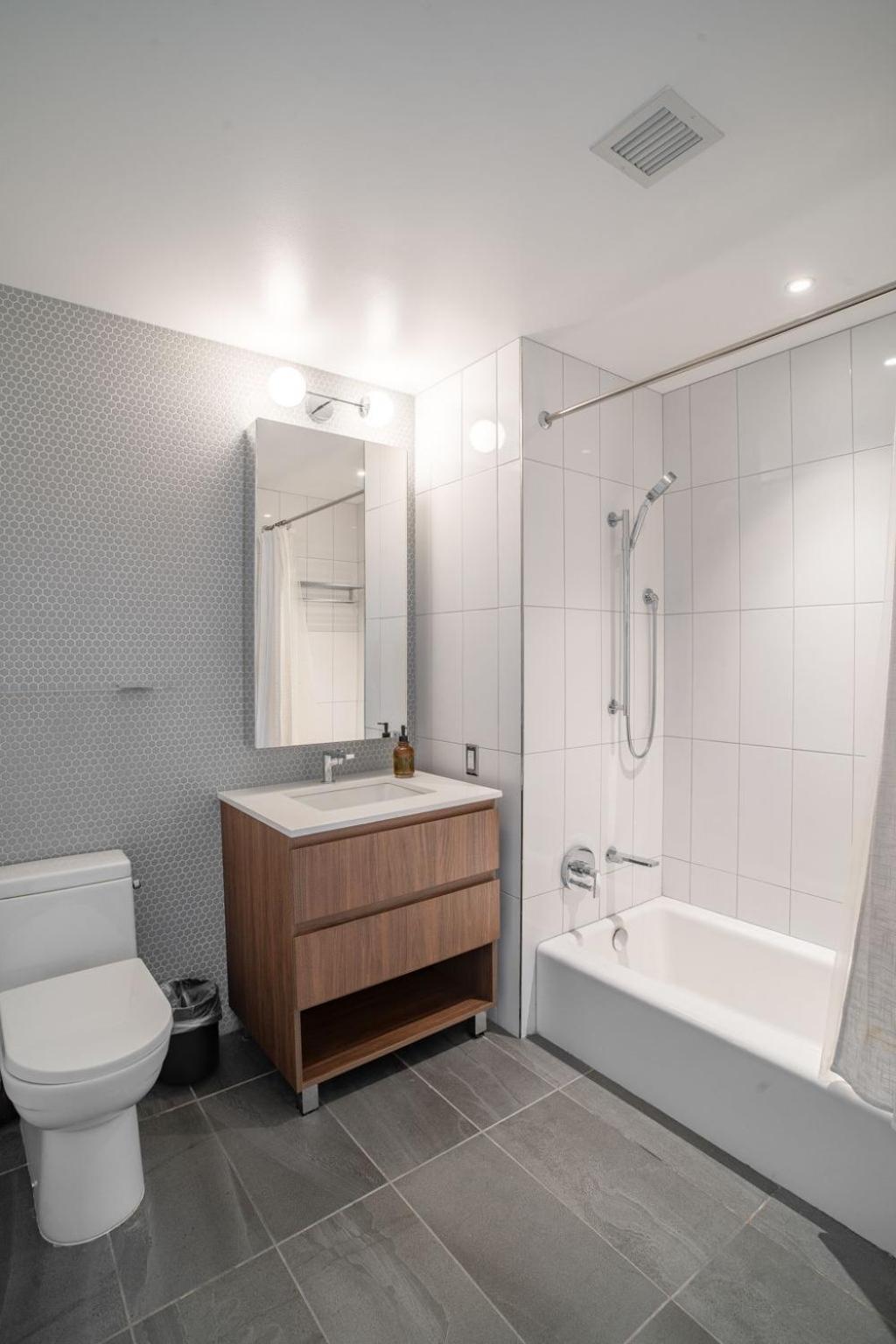 Modern Stylish 2br 2ba In Hudson Yard Appartement