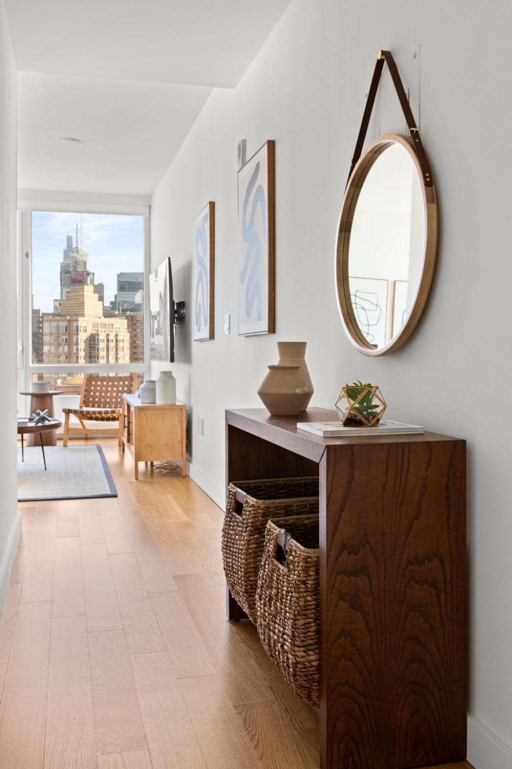 1 Bd Luxury With Stunning Views Appartamento