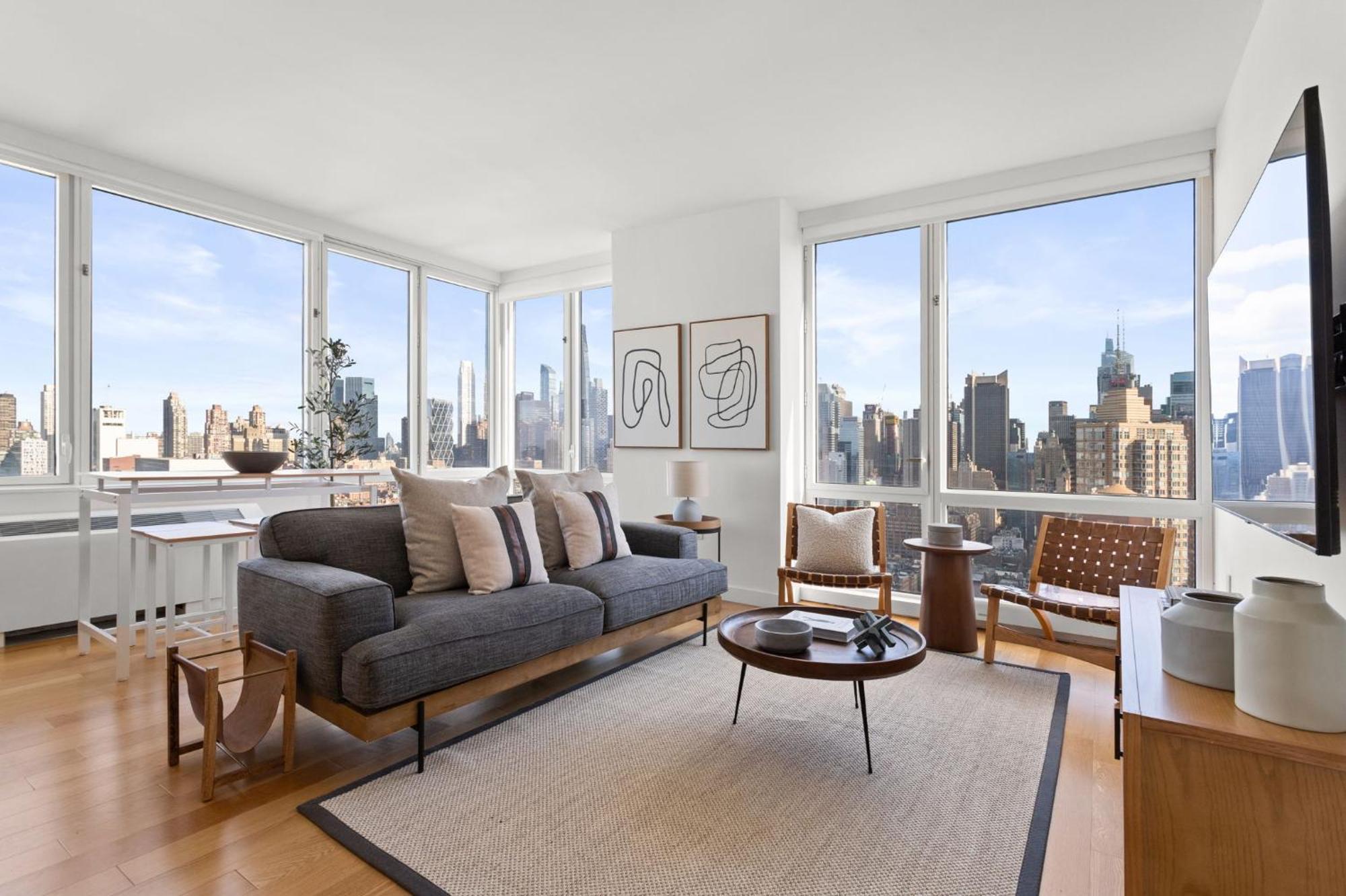 1 Bd Luxury With Stunning Views Appartamento