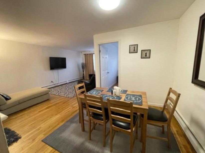 Beautiful 3 Bedroom In Nyc!