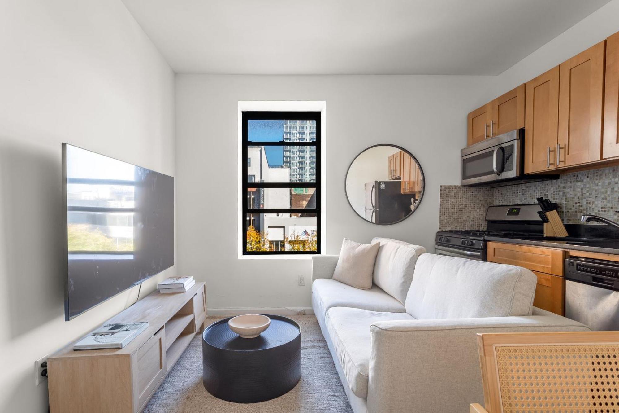 Chic 3bd 1bath Space Close To East River Walk Apartamento *