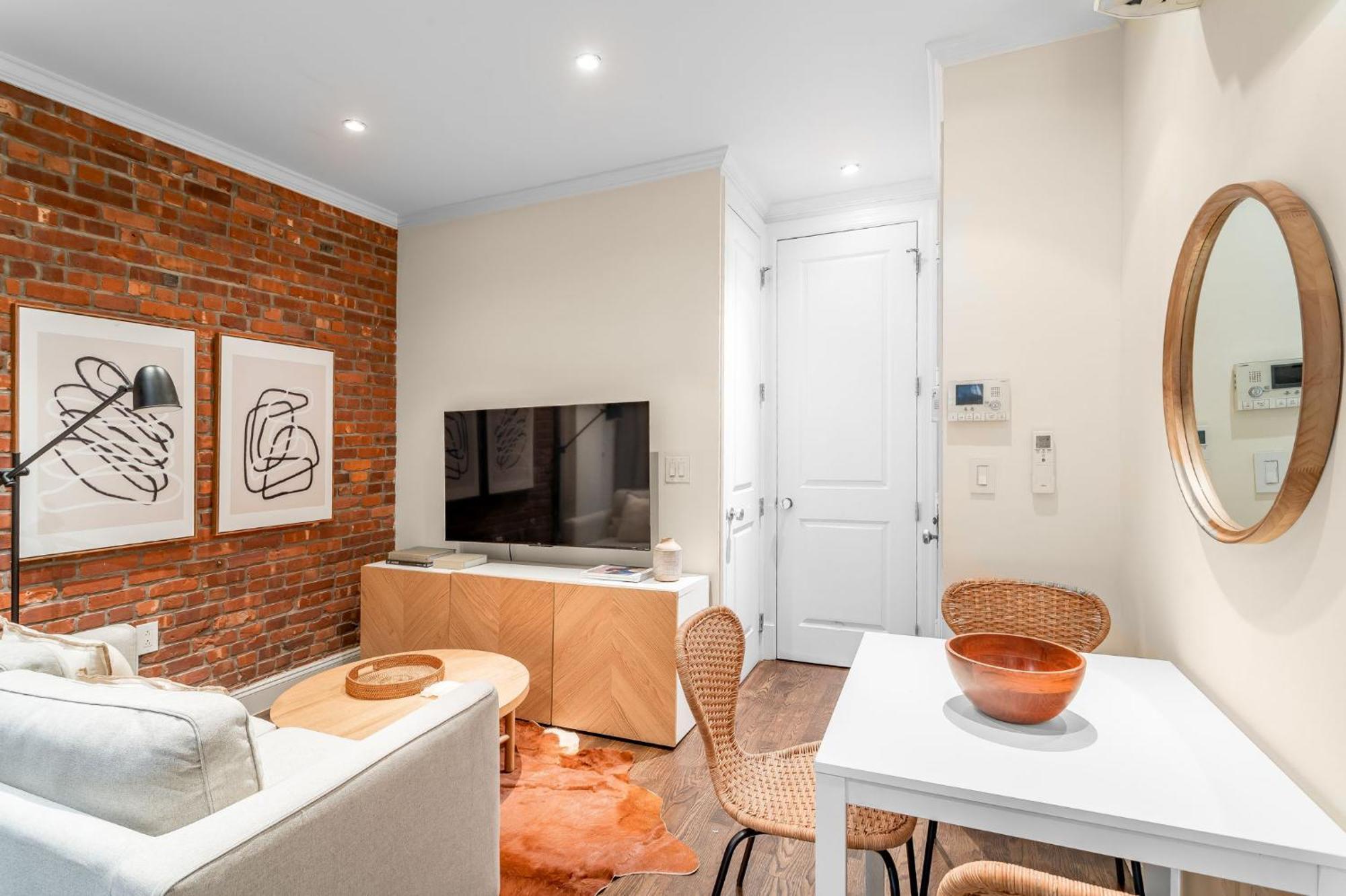Charming Near The Guggenheim With Shared Bath Séjour chez l'habitant *