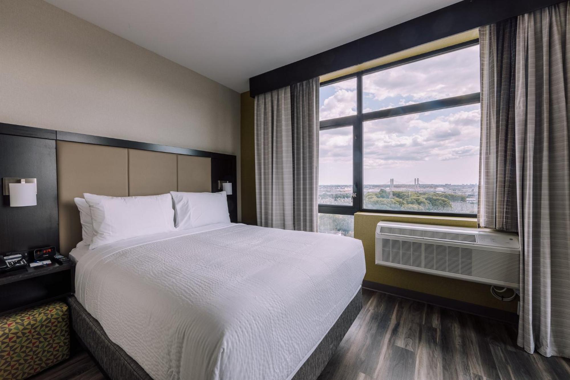 Express Long Island E - By Ihg Nueva York