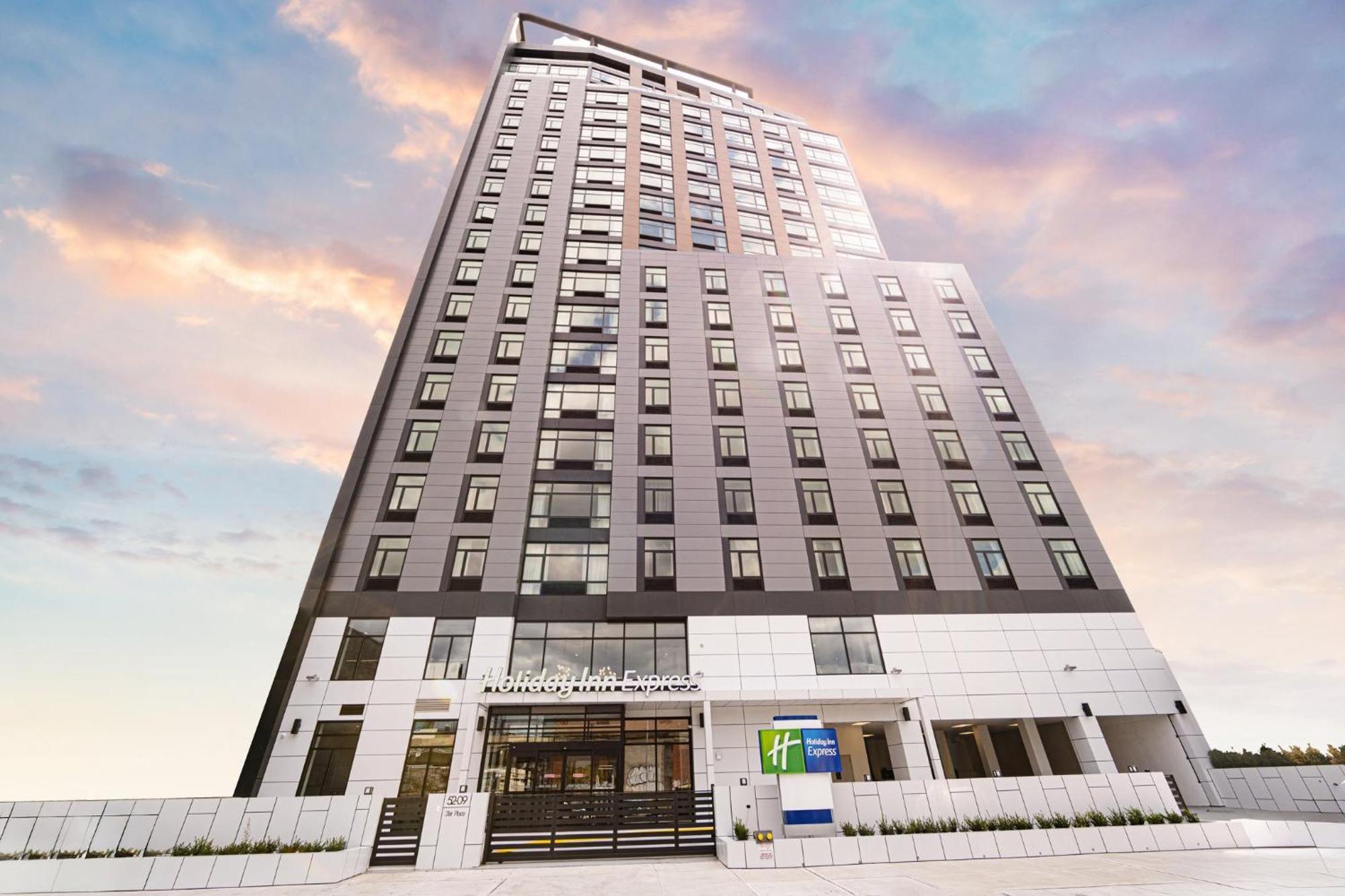 Express Long Island E - By Ihg Nueva York