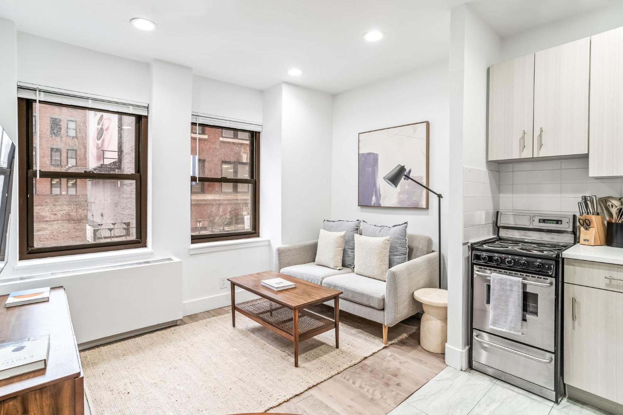 Stylish 2 Bed 1 Bath By The Chrysler Building & Vibrant Murray Hill Appartement